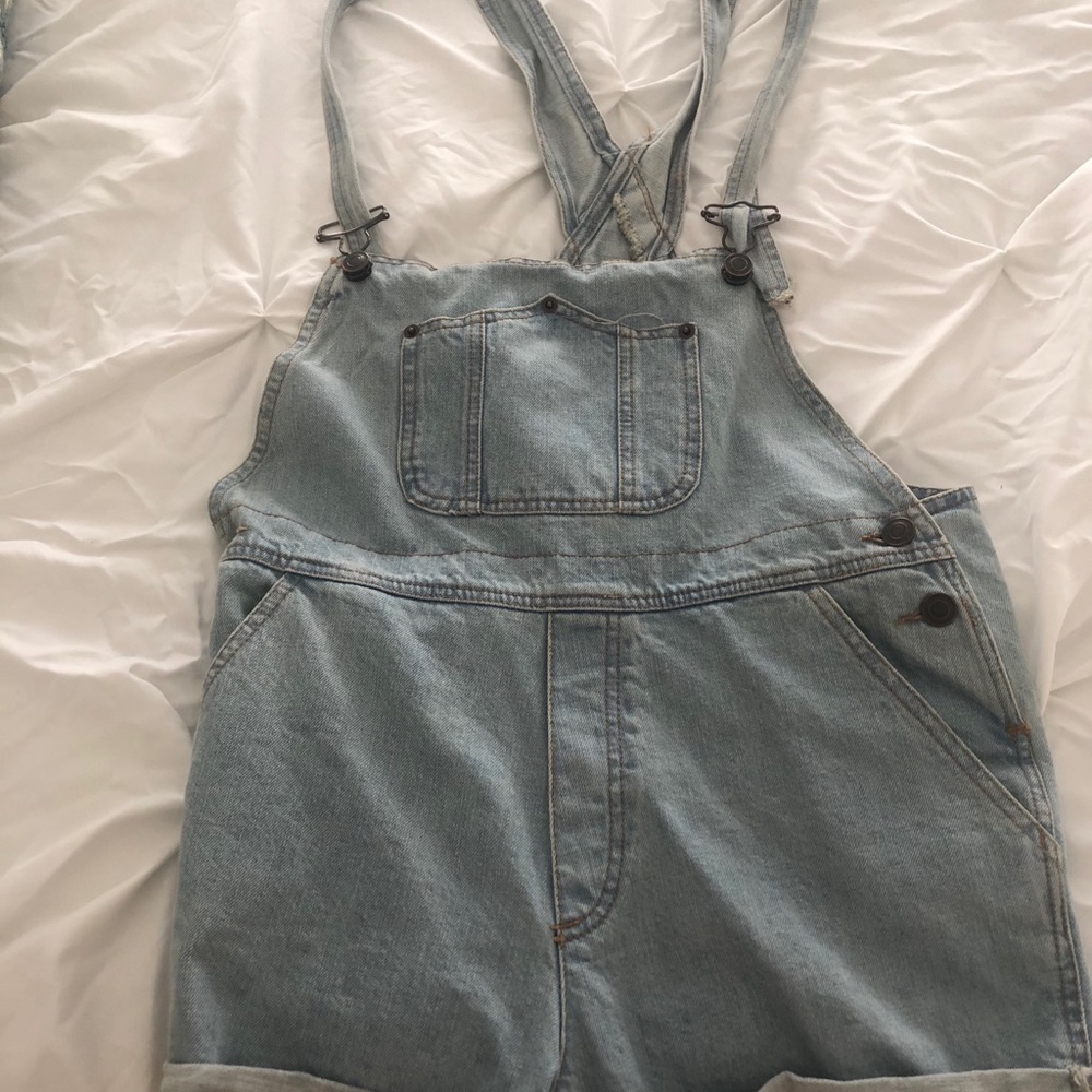 Brandy melville overalls never worn!